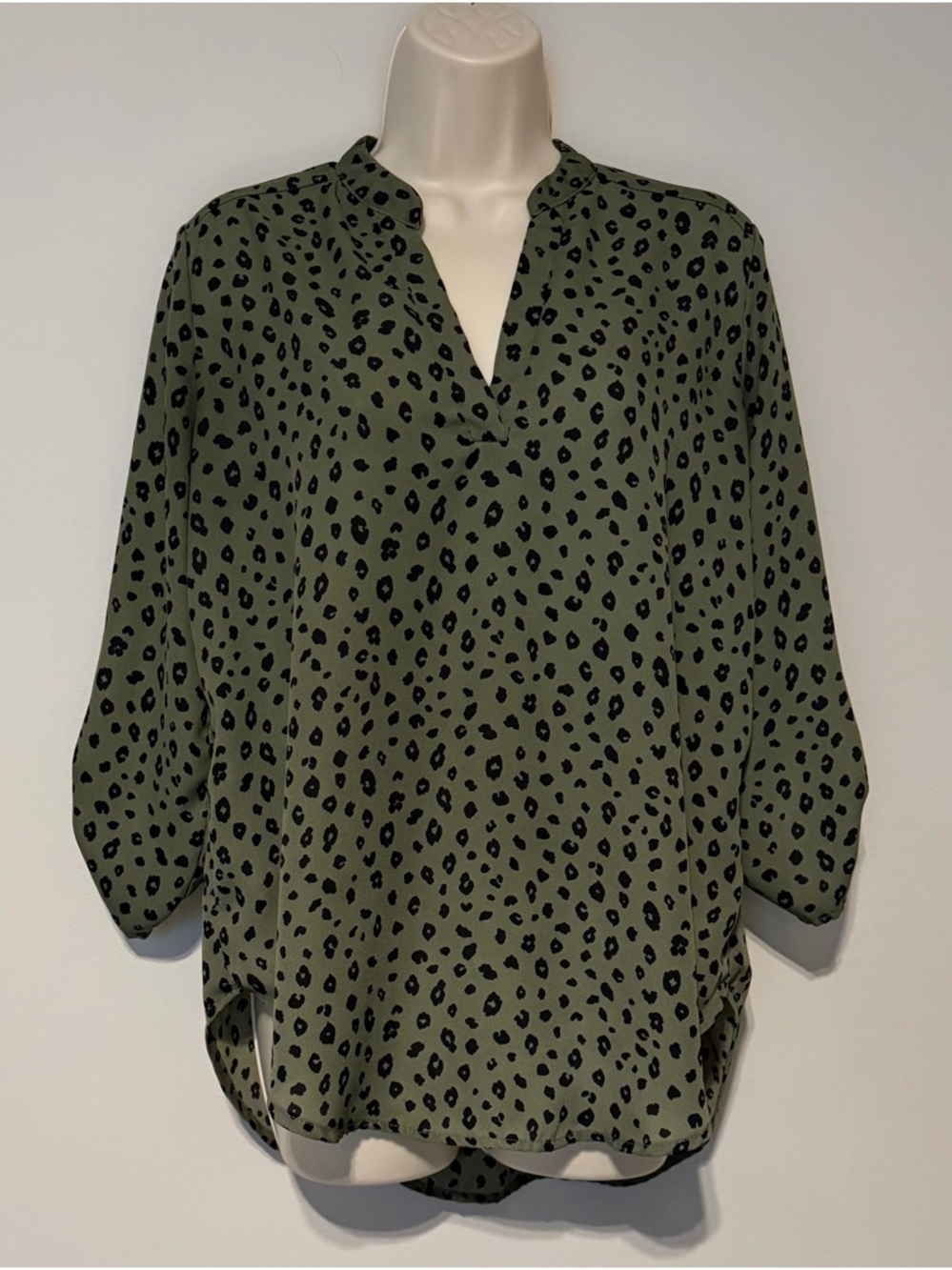 Lush Olive Green Leopard Print Split-Neck Tunic